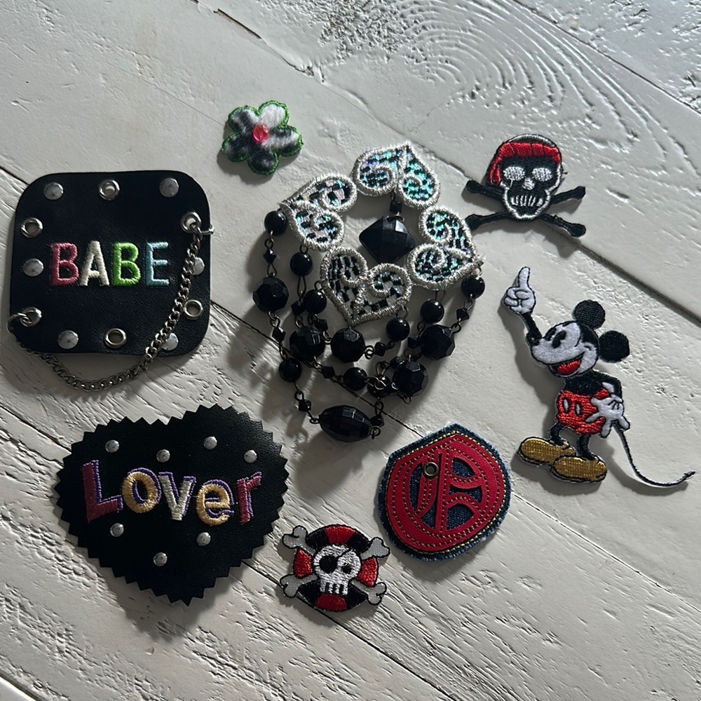 Vintage black& silver appliqués perfect for iron on patches and Y2K designs